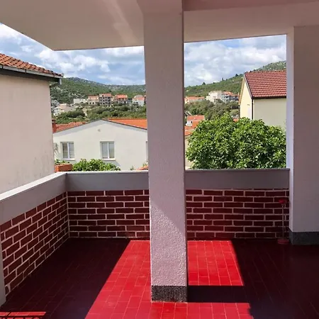 Modern House For Rent Vikendica Neum